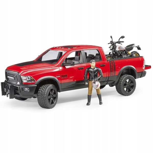 Auto Dodge RAM 2500 Power Wagon z motocyklem