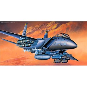 F-15E Strike Eagle Skala 1:72