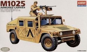 M-1025 Armored Carrier Skala 1:35