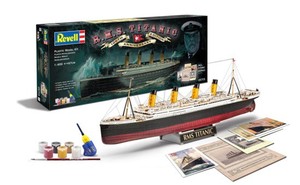 R.M.S. Titanic 100th Anniversary Skala 1:400