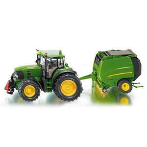 Traktor John Deere z prasą